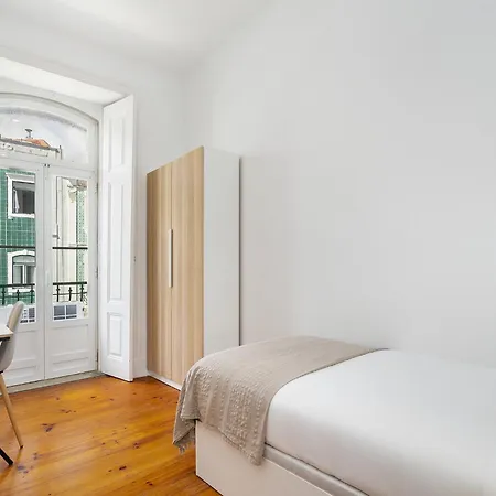 Whome Modern Nomad Hub Stylish Spaces For Remote Living Guest house Lisbon
