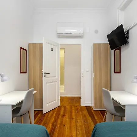 Guest house Whome Modern Nomad Hub Stylish Spaces For Remote Living Lisbon