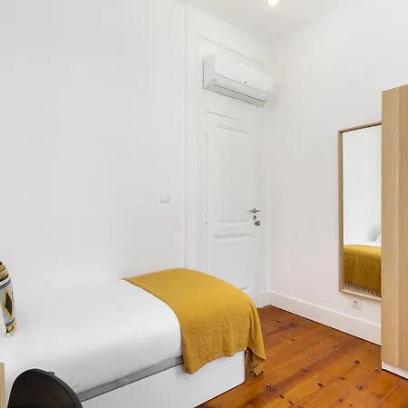 Whome Modern Nomad Hub Stylish Spaces For Remote Living 招待所